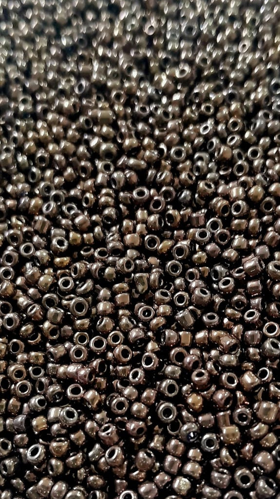 Mostacilla marrón metalizado