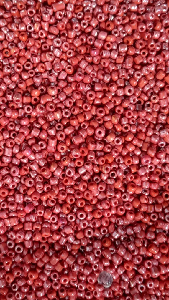 Mostacilla roja perlada