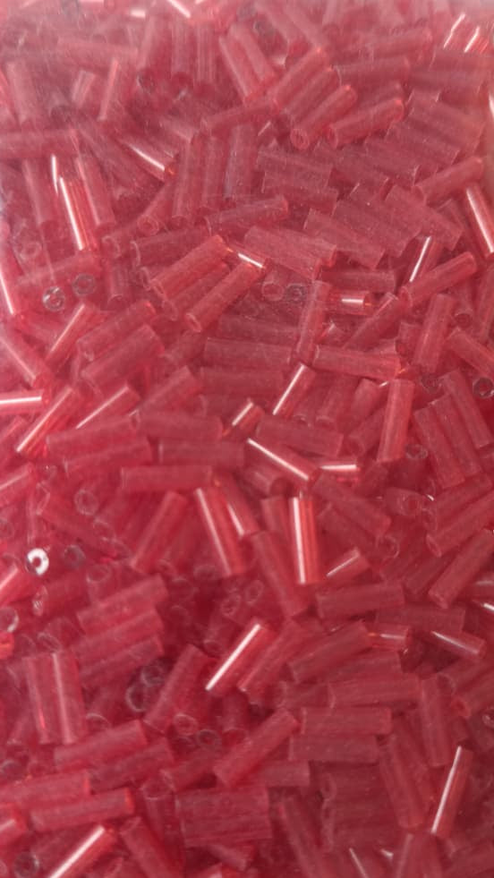 Canutillo entero rojo perlado transparente